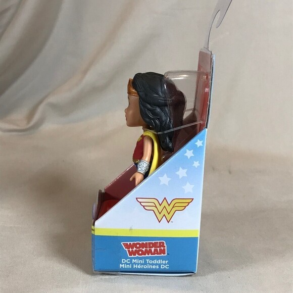 DC  Mini Wonder Woman Toddler Figure - Picture 2 of 3